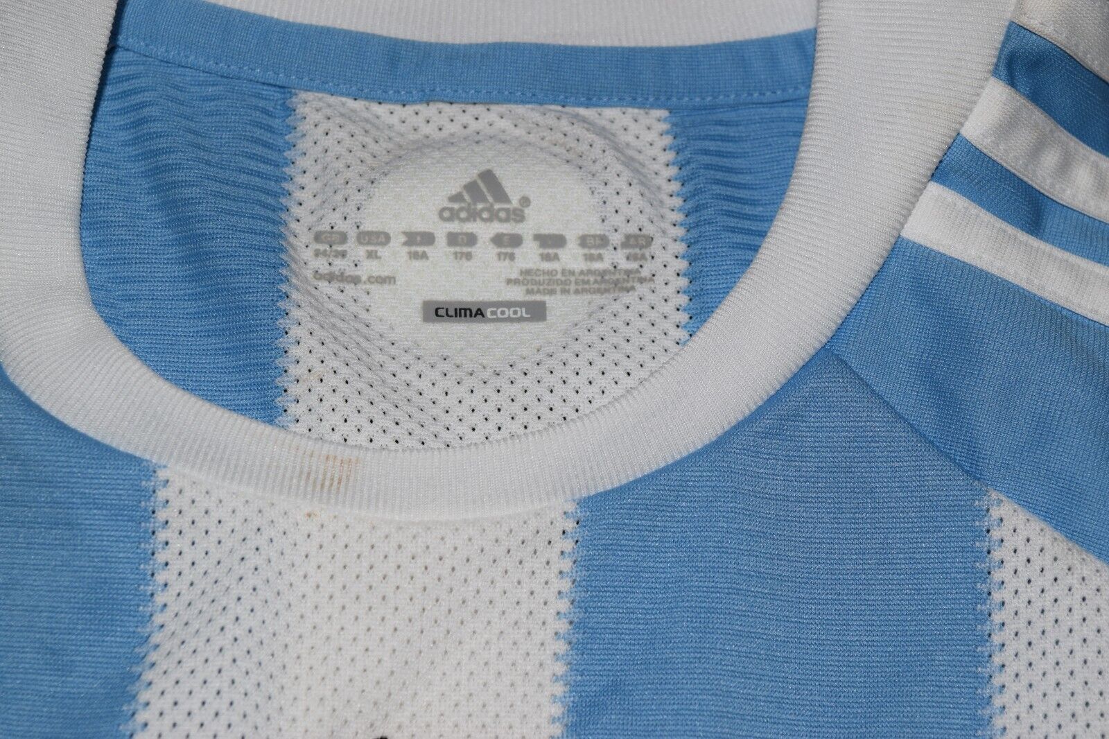 Argentina 2010 Soccer Jersey Kids Size Youth XL