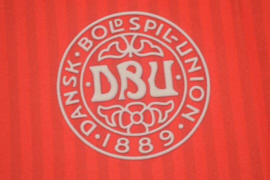 Denmark 1986 Home Retro Soccer Jersey