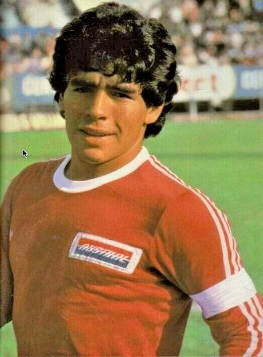 Argentinos Juniors 1979 Maradona Retro Soccer Jersey Austral